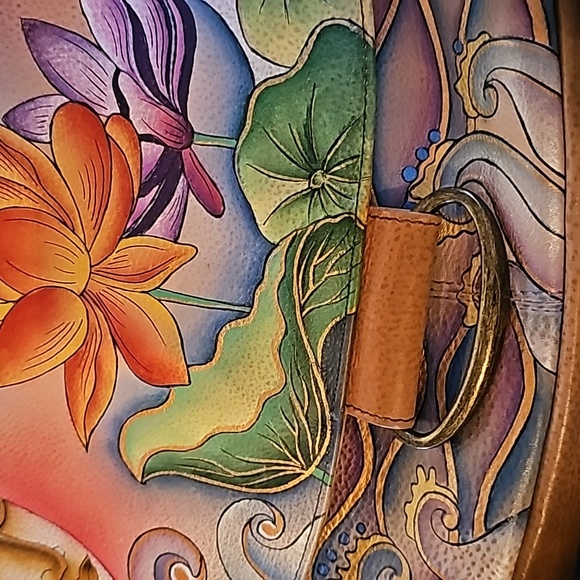 Anushka Leather flap crossbody and coin purse - Picture 13 of 16